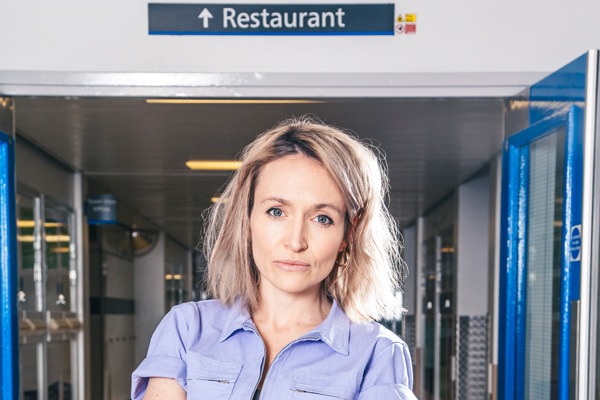 KATE-QUILTON-BOOK-MANAGER-AGENT